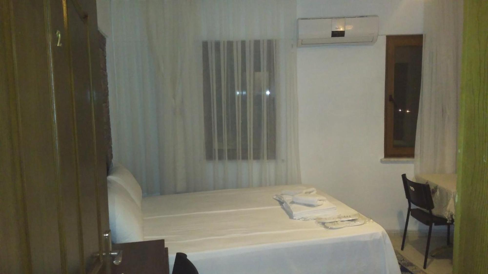 Adali Guest House بوزجادا الغرفة الصورة