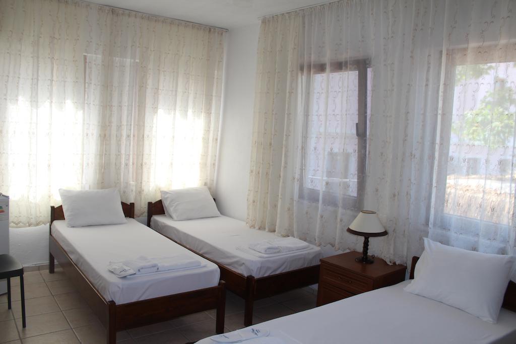Adali Guest House بوزجادا الغرفة الصورة